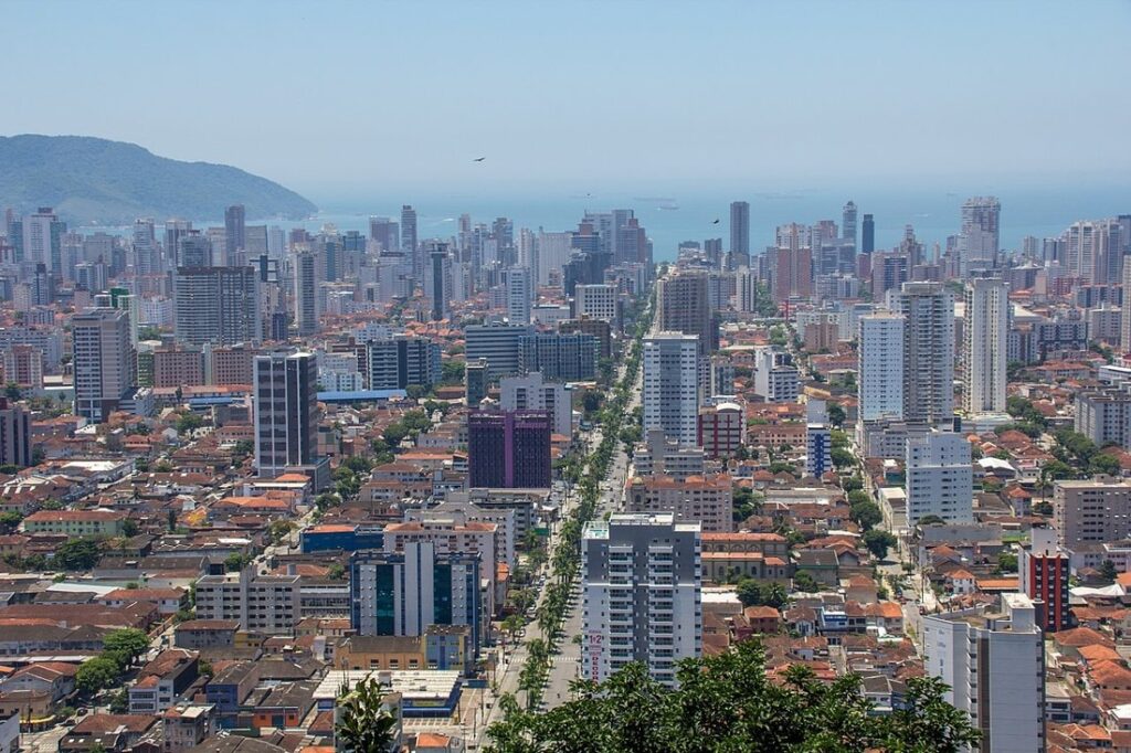 Фото 9 — Известная башня Бразилии